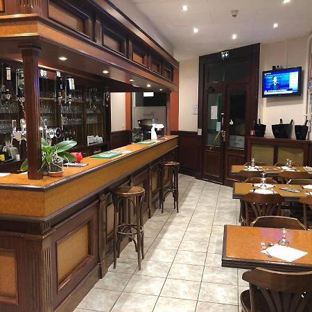 Aux Bons Amis Hotel Reims Luaran gambar